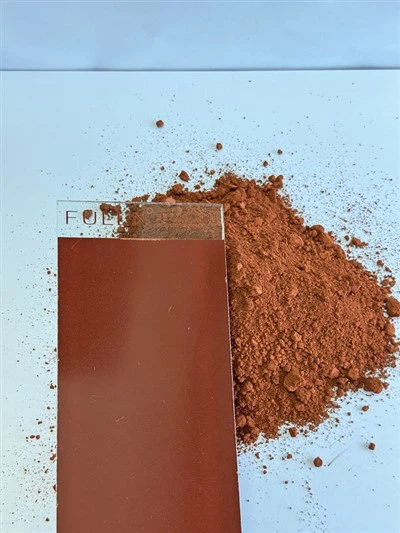 Üveg pigmentek Vörösbarna